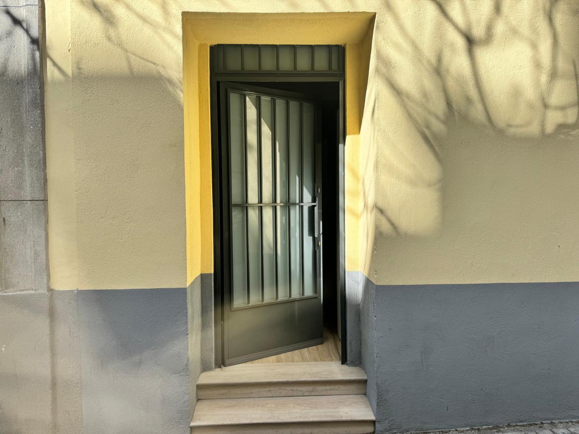 En Embajadores Appartement *